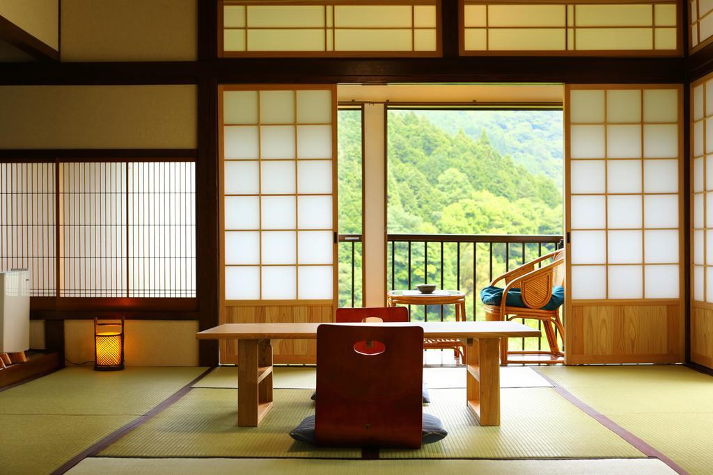 Ryokan Izumoya Yufu Esterno foto